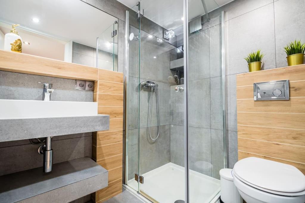 Royal City Apartment 40 M2 Cracovia Exterior foto